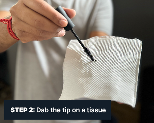 ALL MAN, 24-Hour Instant Grey Cover, How to use, Step-2, Dab the tip on a tissue
